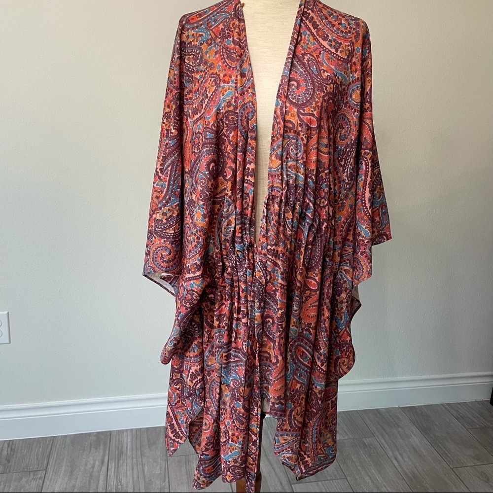 ❌ SOLD ❌ Umgee Boho Paisley Kimono